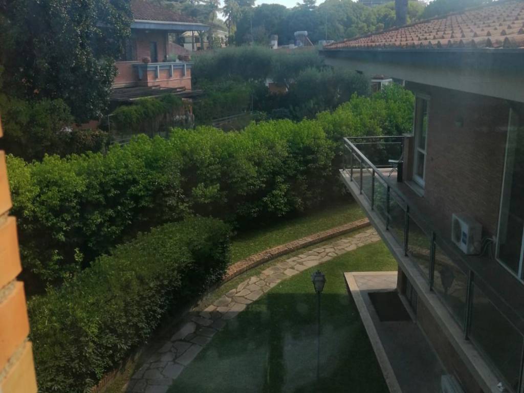 villa in vendita a Roma in zona Torrino