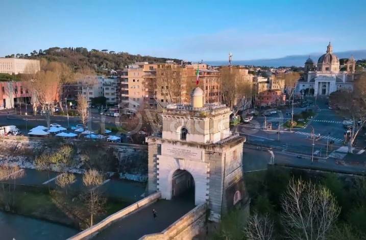 negozio in vendita a Roma in zona Della Vittoria