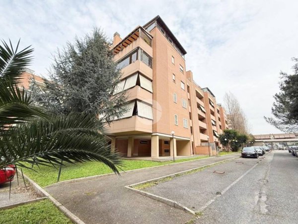 appartamento in vendita a Roma in zona Ponte di Nona