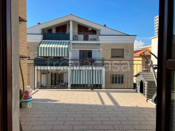 appartamento in vendita a Roma in zona Castelverde