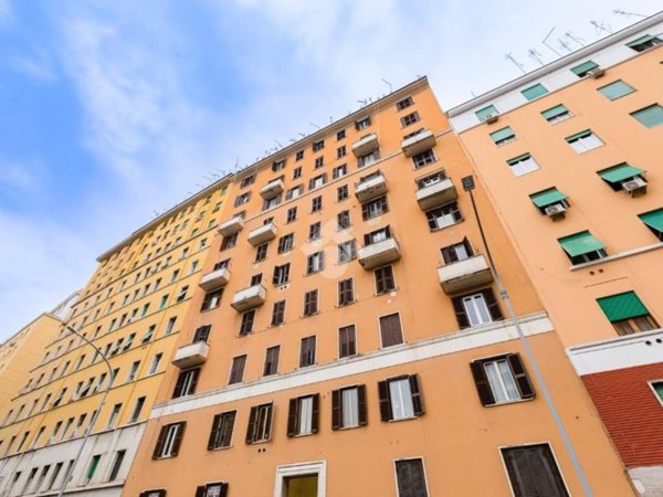 appartamento in vendita a Roma in zona Appio Latino
