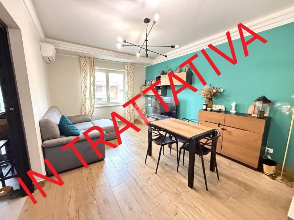 appartamento in vendita a Roma in zona Ostiense