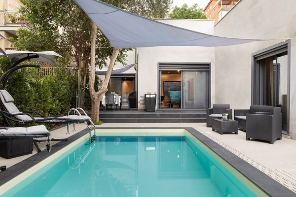 casa indipendente in vendita a Roma