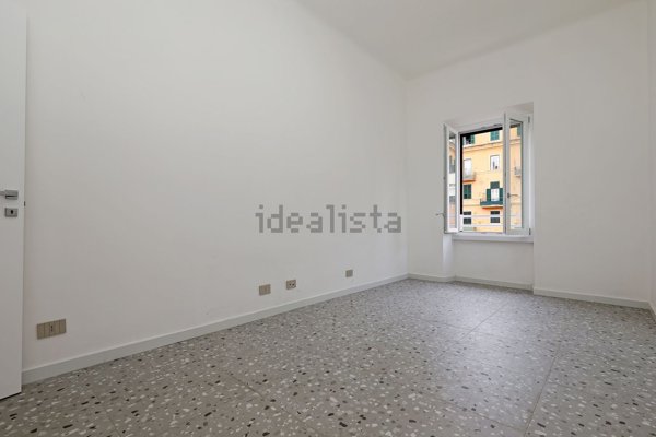 appartamento in vendita a Roma in zona Castro Pretorio