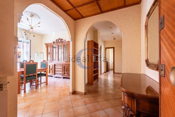 appartamento in vendita a Roma in zona Gianicolense