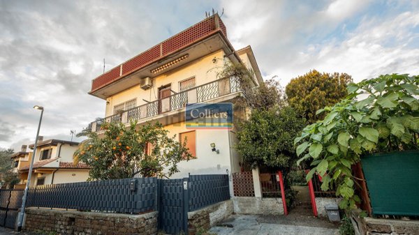 appartamento in vendita a Roma in zona Cesano