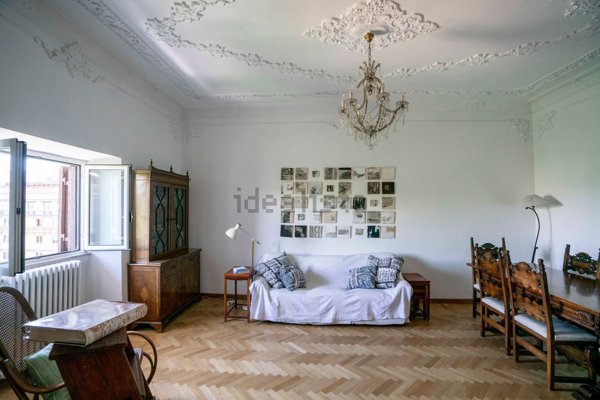appartamento in vendita a Roma in zona Castro Pretorio