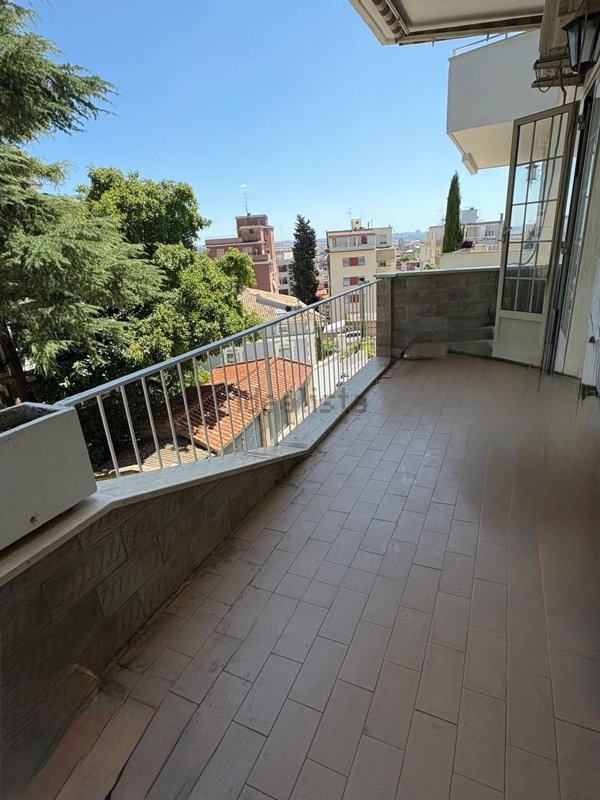 appartamento in vendita a Roma in zona Gianicolense