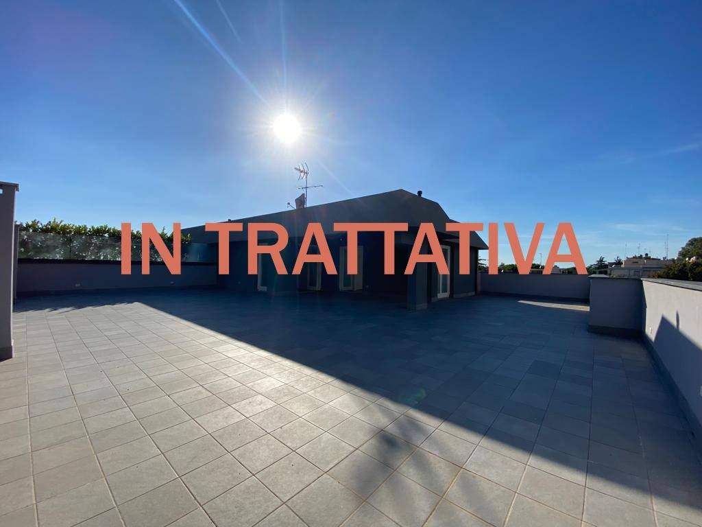 appartamento in vendita a Roma in zona EUR
