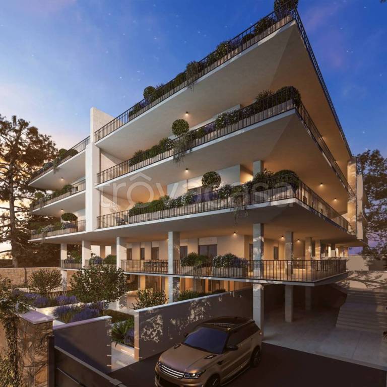 appartamento in vendita a Roma in zona EUR