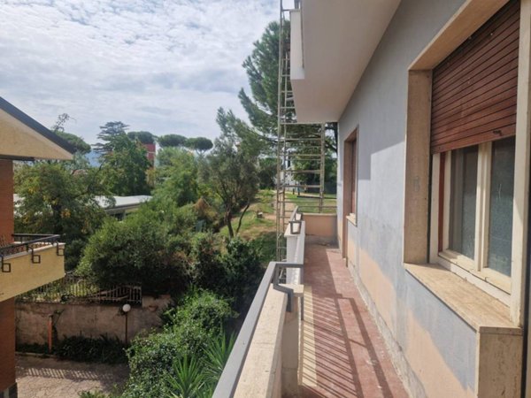 appartamento in vendita a Roma in zona Finocchio