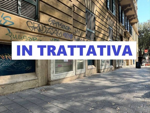 negozio in vendita a Roma in zona Appio Latino