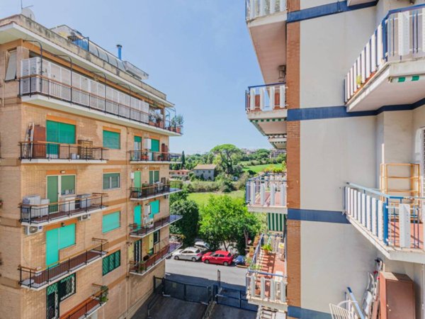 appartamento in vendita a Roma in zona Gianicolense
