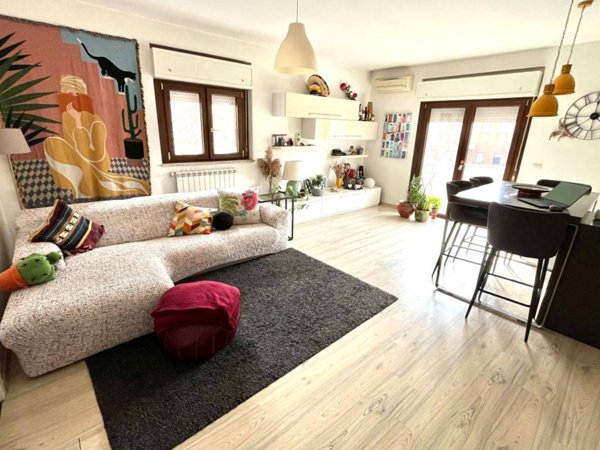 appartamento in vendita a Roma in zona Magliana Vecchia
