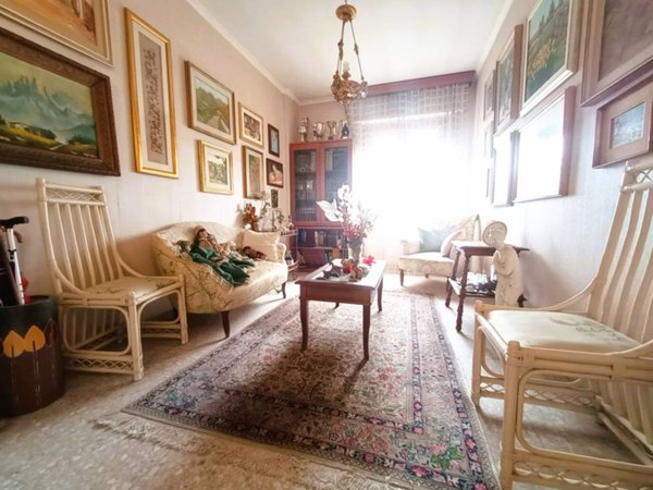 appartamento in vendita a Roma in zona Tor de' Cenci