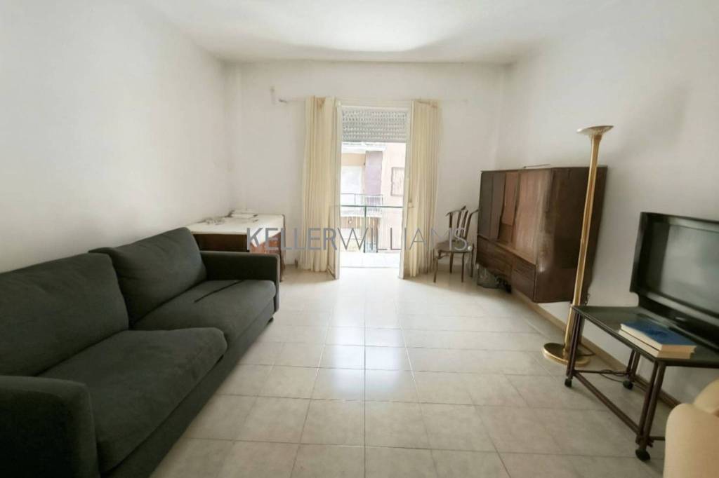 appartamento in vendita a Roma in zona Ardeatino