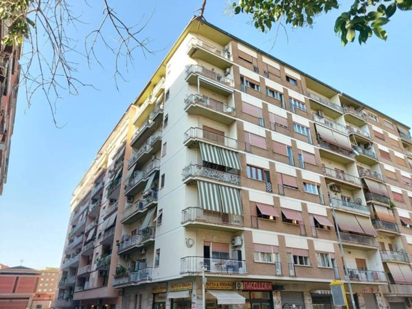 appartamento in vendita a Roma in zona Prenestino-Centocelle