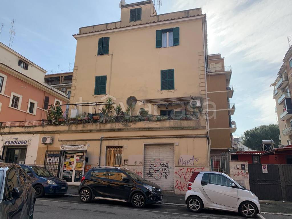 appartamento in vendita a Roma in zona Prenestino-Centocelle
