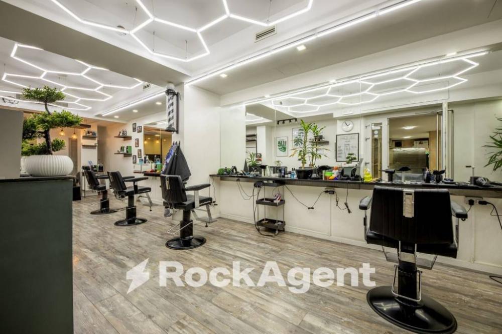 negozio in vendita a Roma in zona Portuense