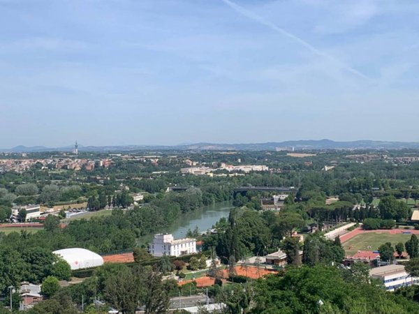 appartamento in vendita a Roma in zona Tor di Quinto