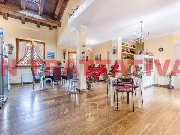 casa indipendente in vendita a Roma in zona Infernetto