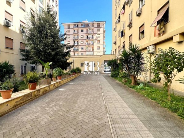 appartamento in vendita a Roma in zona Cinecittà