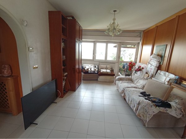appartamento in vendita a Roma in zona Ostiense