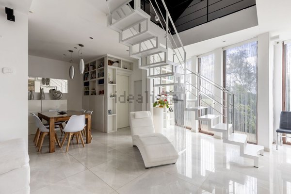 casa indipendente in vendita a Roma in zona Piana del Sole