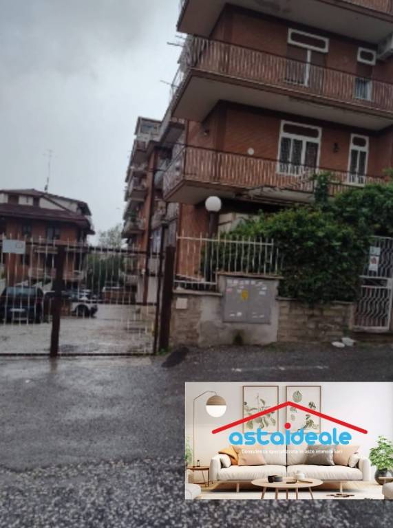 appartamento in vendita a Roma in zona Finocchio