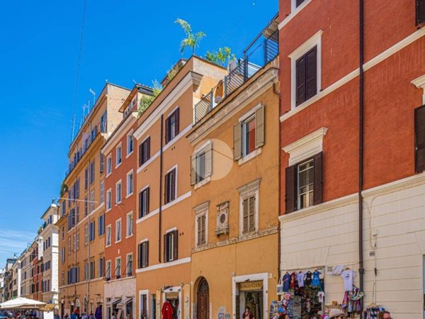 appartamento in vendita a Roma in zona Rione Borgo