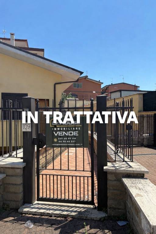 casa indipendente in vendita a Roma in zona Colle del Sole