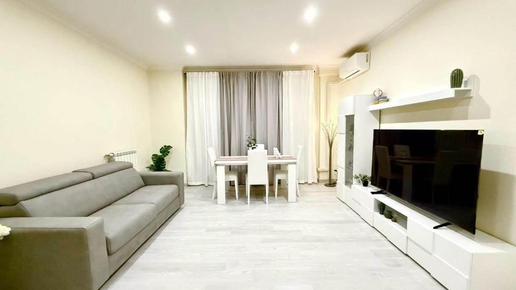 appartamento in vendita a Roma in zona Ostia