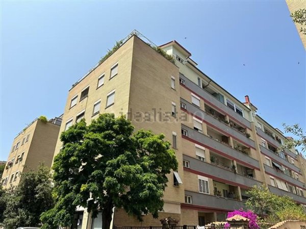 appartamento in vendita a Roma in zona Ostia