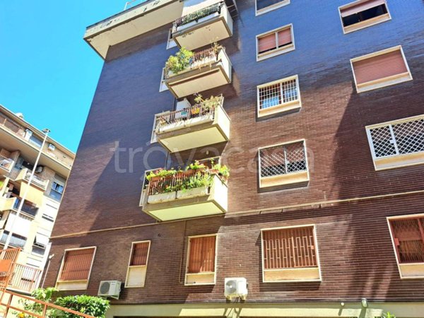 appartamento in vendita a Roma in zona Ostia