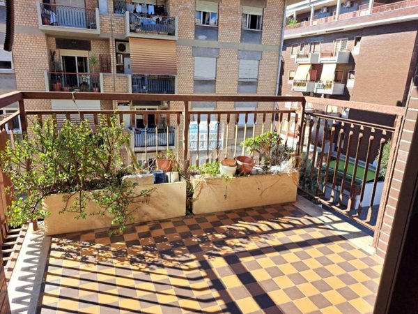 appartamento in vendita a Roma in zona Ostia
