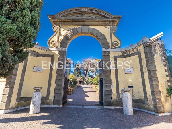 villa in vendita a Roma in zona Centro Storico