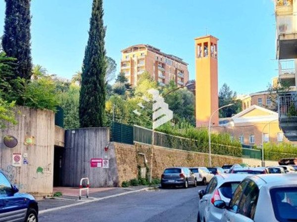negozio in vendita a Roma in zona Aurelio