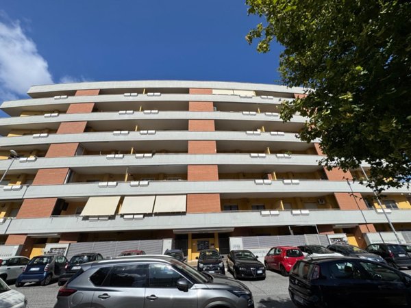 appartamento in vendita a Roma in zona Romanina