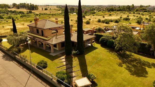 casa indipendente in vendita a Roma in zona Dragona/Bagnoletto