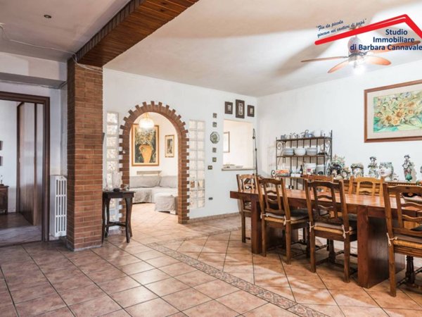 casa indipendente in vendita a Roma in zona Infernetto