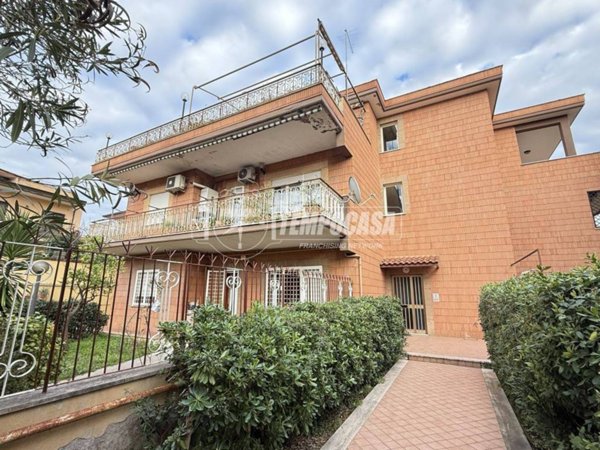 appartamento in vendita a Roma in zona Palmarola