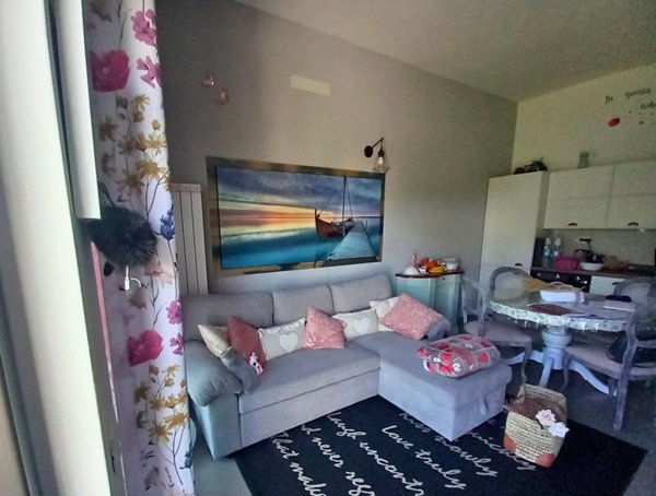 casa indipendente in vendita a Roma in zona Acilia