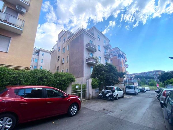 appartamento in vendita a Roma in zona Alessandrino