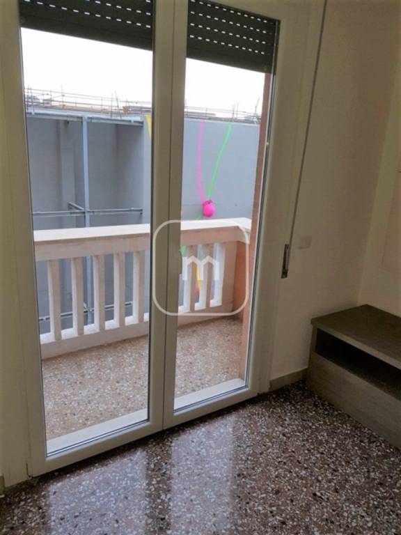 appartamento in vendita a Roma in zona Appio Latino