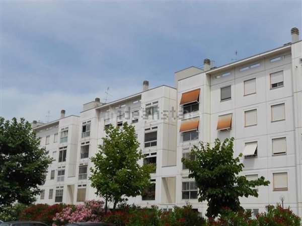 appartamento in vendita a Roma in zona Ostia