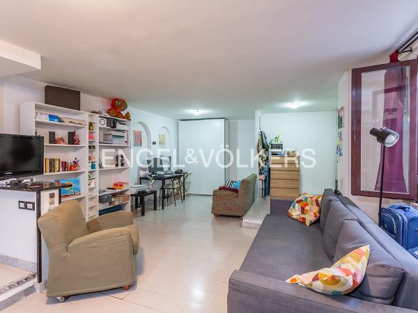 appartamento in vendita a Roma in zona Appio Latino