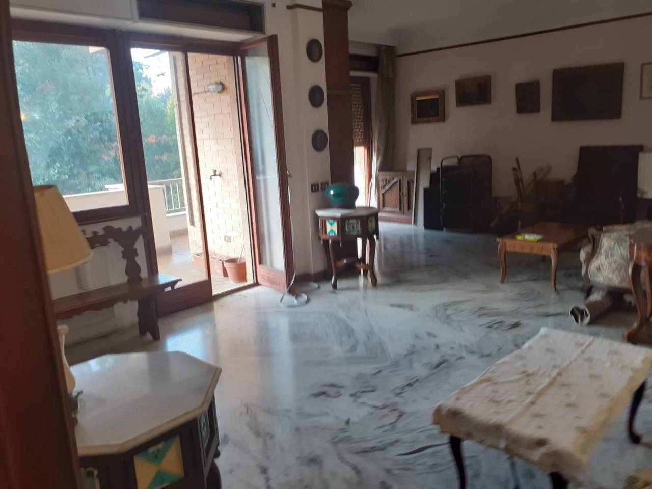 appartamento in vendita a Roma in zona Tomba di Nerone