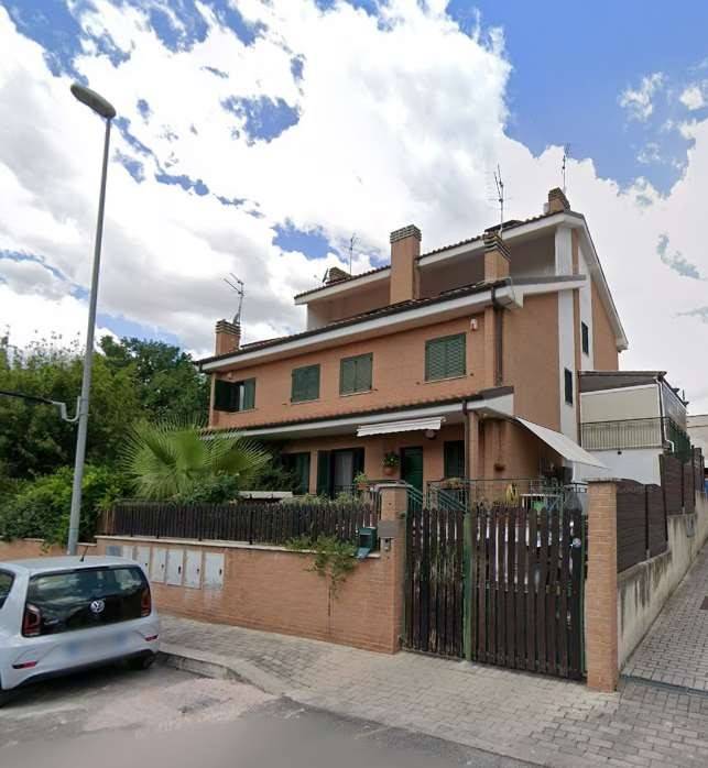 appartamento in vendita a Roma in zona Rione Prati