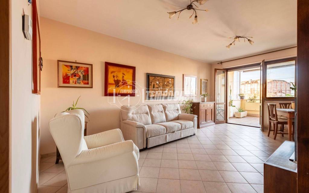 appartamento in vendita a Roma in zona Fonte Laurentina