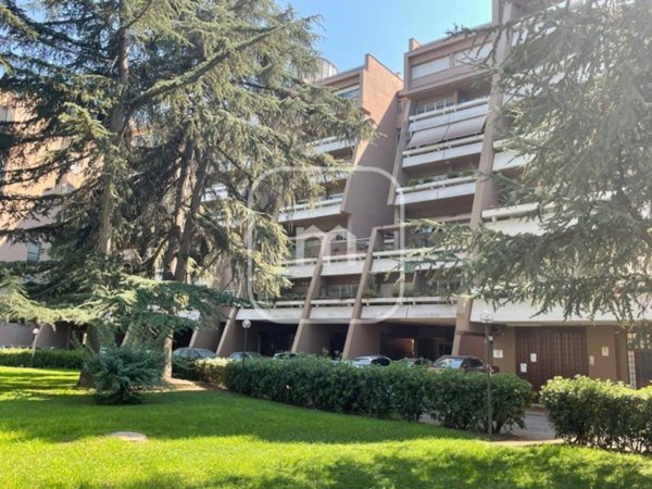 appartamento in vendita a Roma in zona Giuliano Dalmata